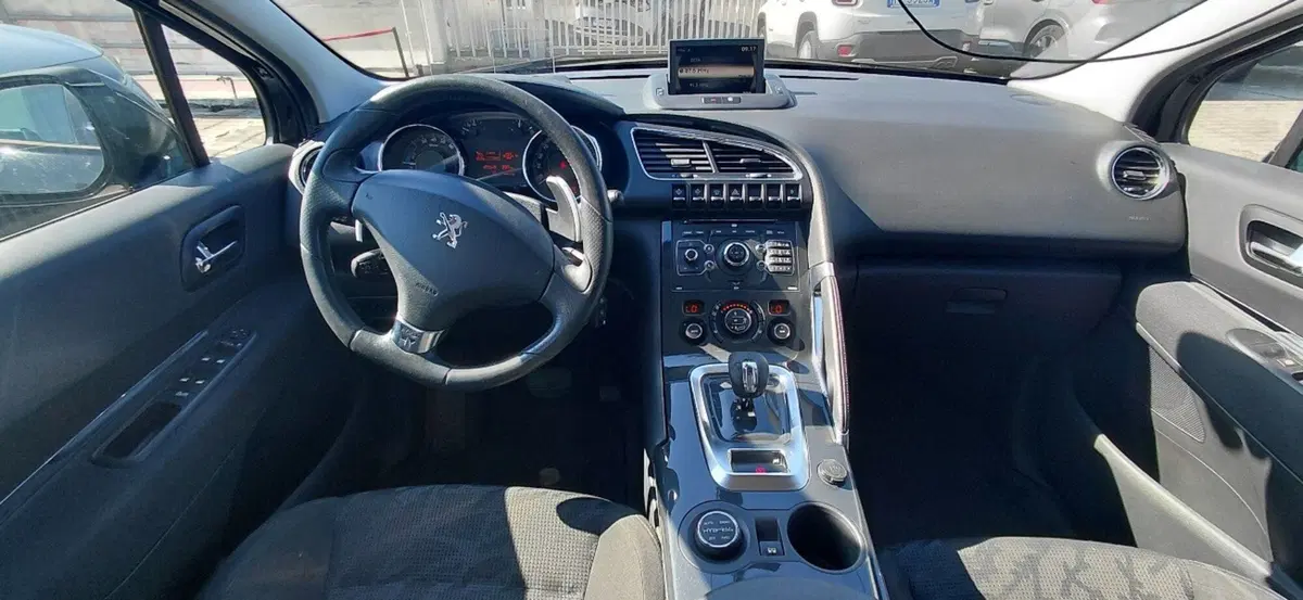 Peugeot 3008 usata a Cosenza (16)