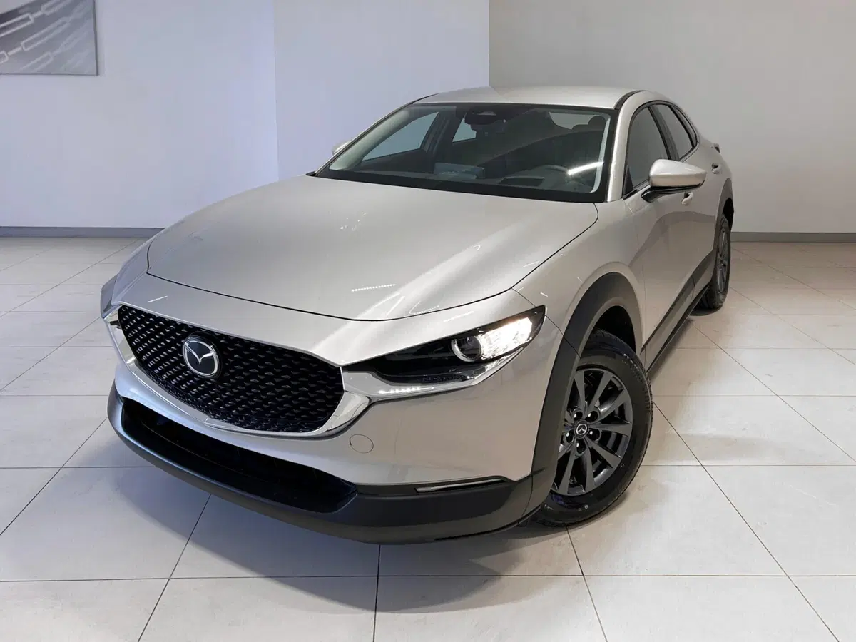 Mazda CX-30 nuova a Napoli