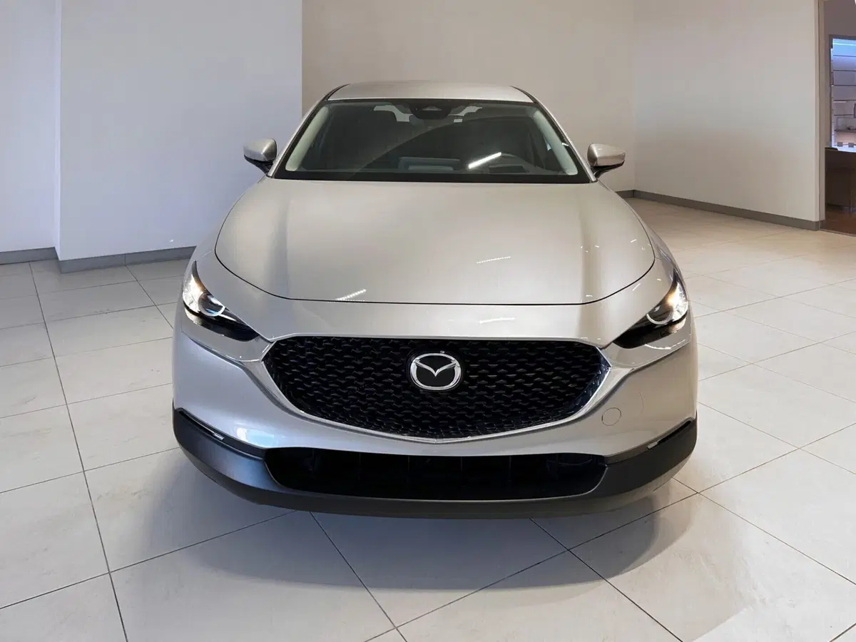Mazda CX-30 nuova a Napoli (2)
