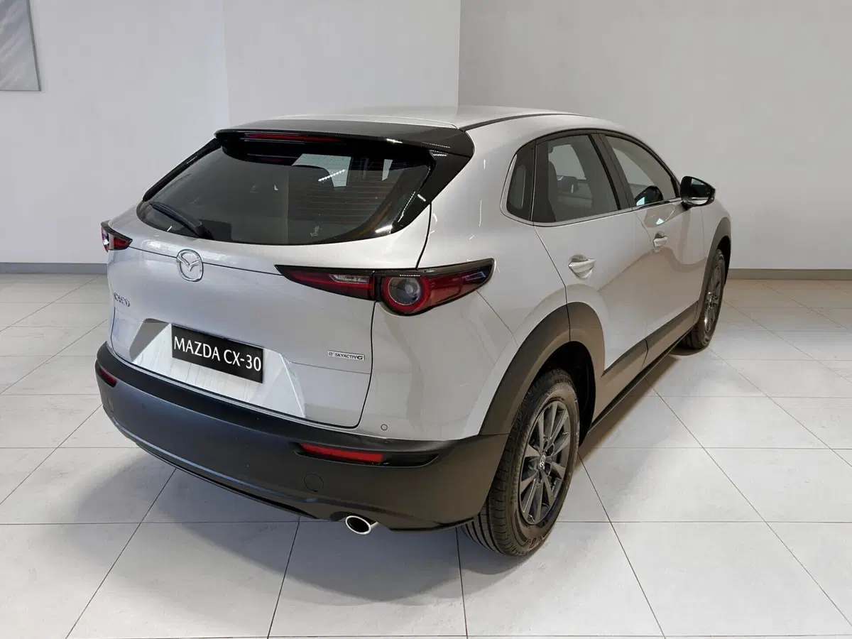 Mazda CX-30 nuova a Napoli (4)