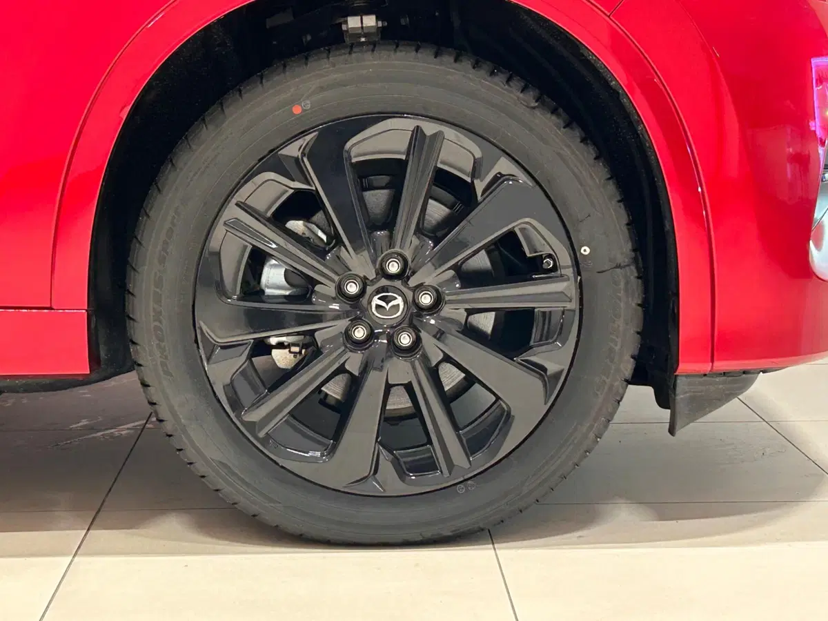 Mazda CX-60 nuova a Napoli (9)