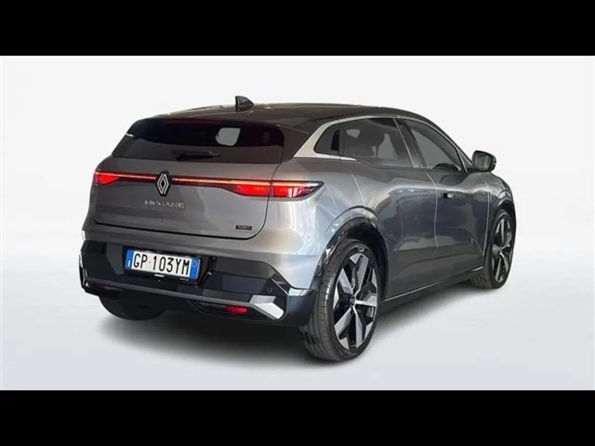 Renault Megane E-Tech Electric usata a Firenze (3)