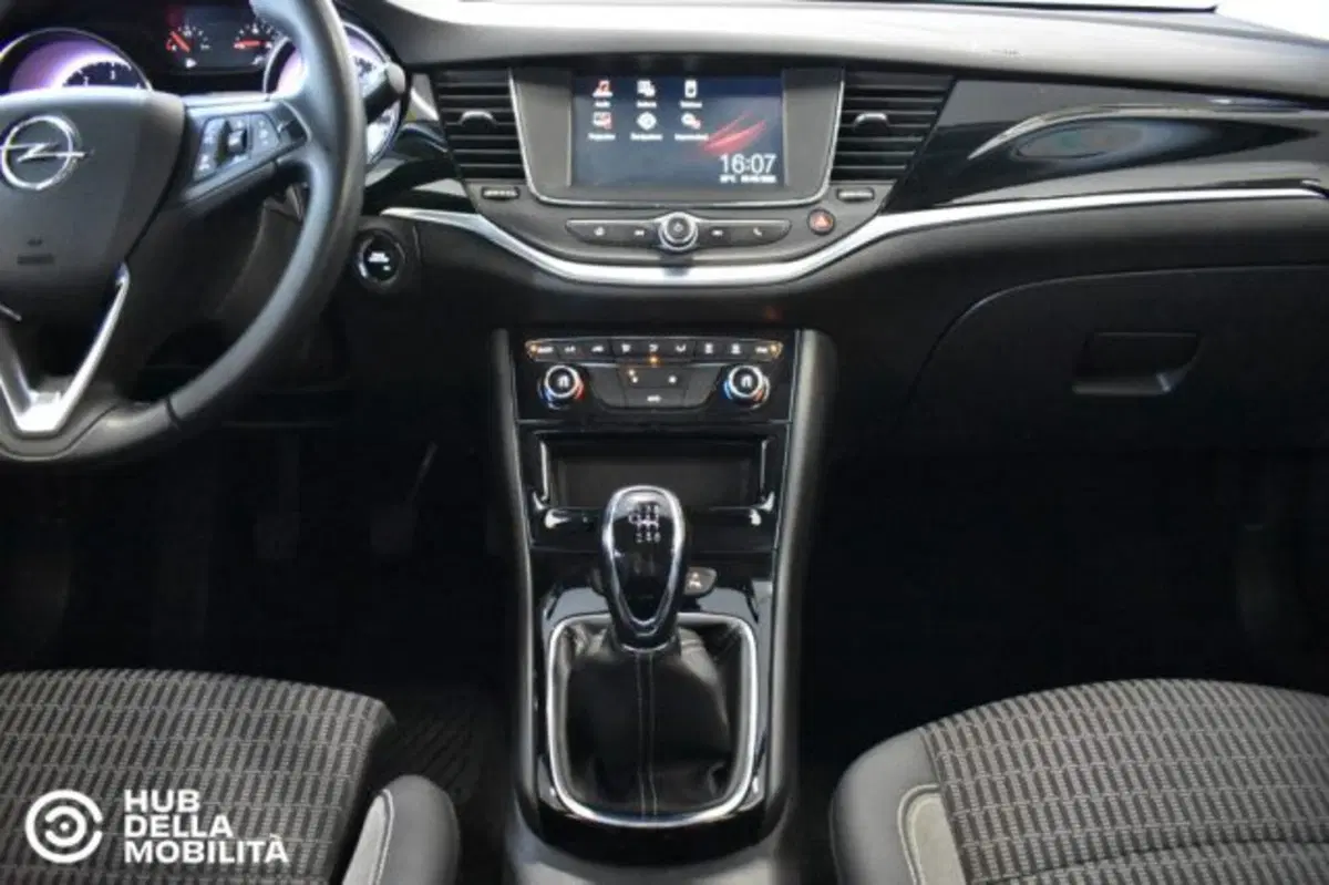 Opel Astra Station Wagon usata a Perugia (12)