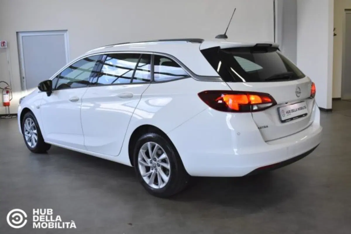 Opel Astra Station Wagon usata a Perugia (6)