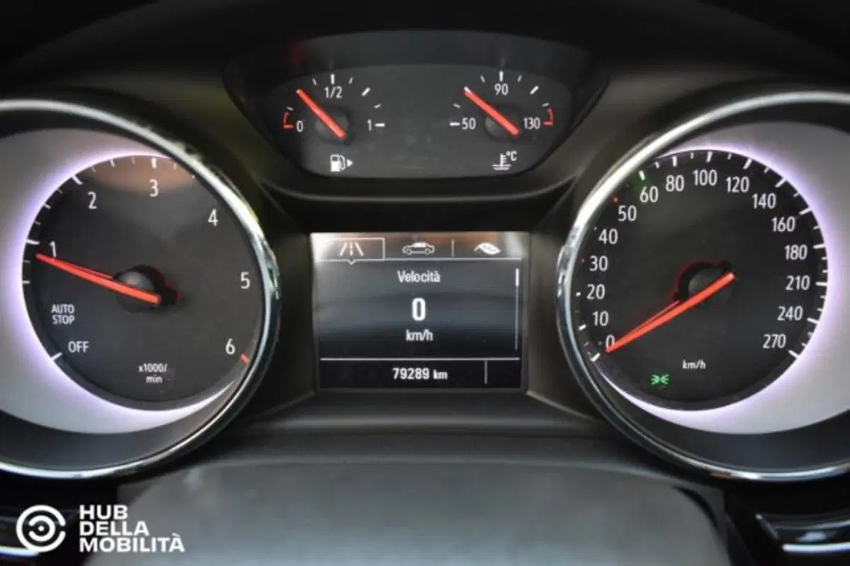 Opel Astra Station Wagon usata a Perugia (8)