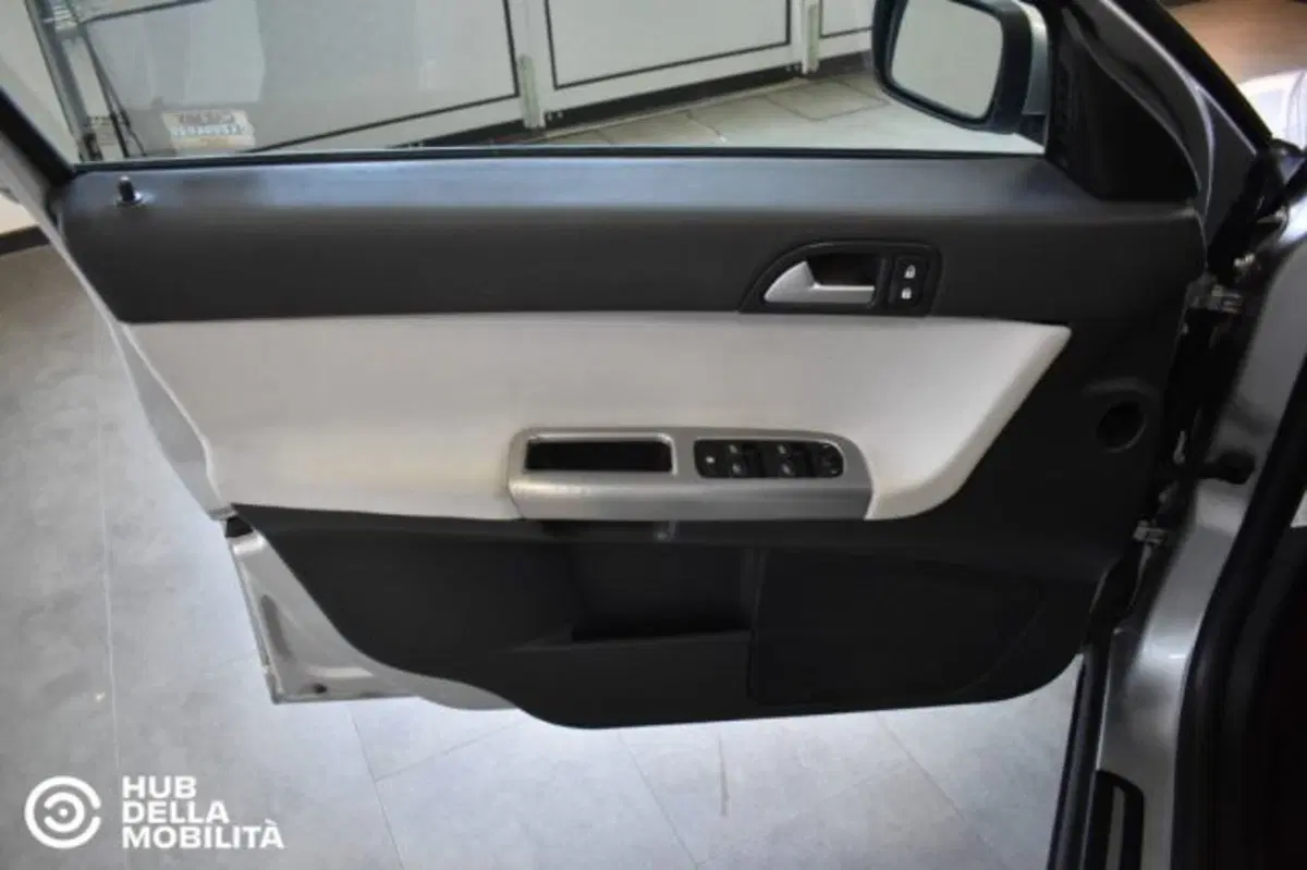 Volvo S40 usata a Perugia (7)