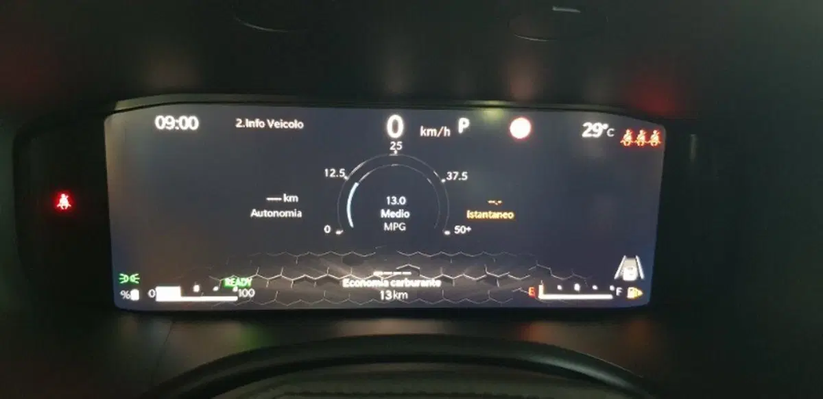 Jeep Renegade nuova a Pordenone (17)