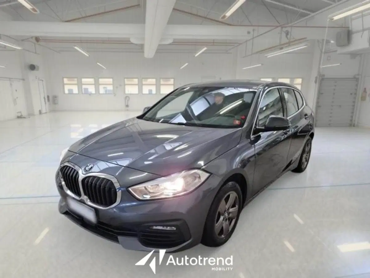 BMW Serie 1 5p. usata a Bari (11)