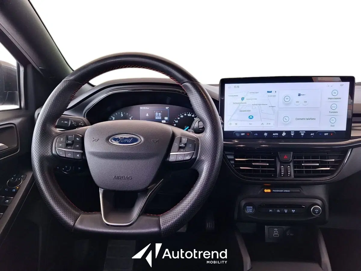 Ford Focus Station Wagon usata a Bari (9)