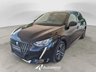 Peugeot 208 PureTech 100 Stop&amp;Start 5 porte Allure del 2023 usata a Bari