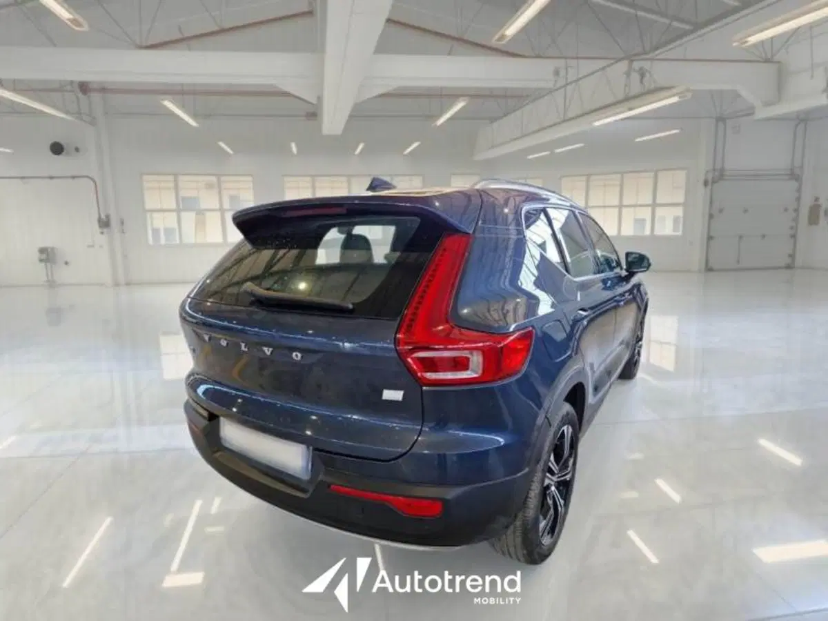 Volvo XC40 usata a Bari (2)