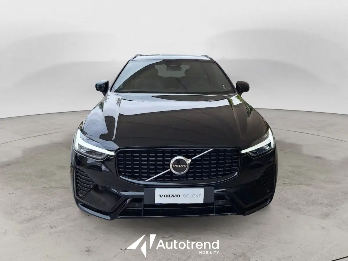 Volvo XC60 usata a Bari (3)