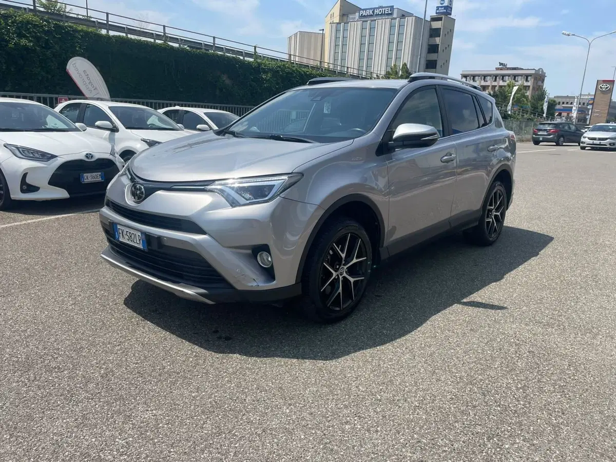 Toyota Rav4 usata a Piacenza