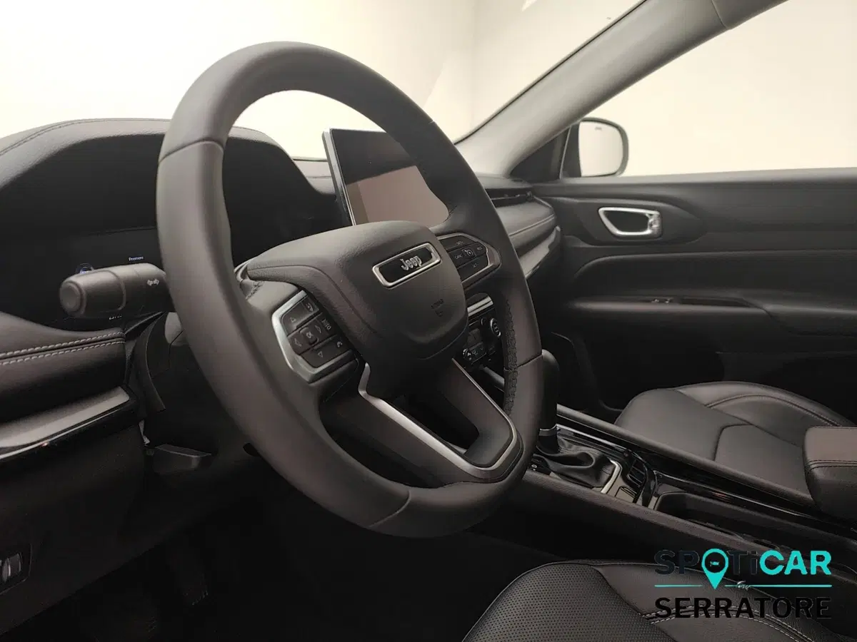 Jeep Compass usata a Como (9)
