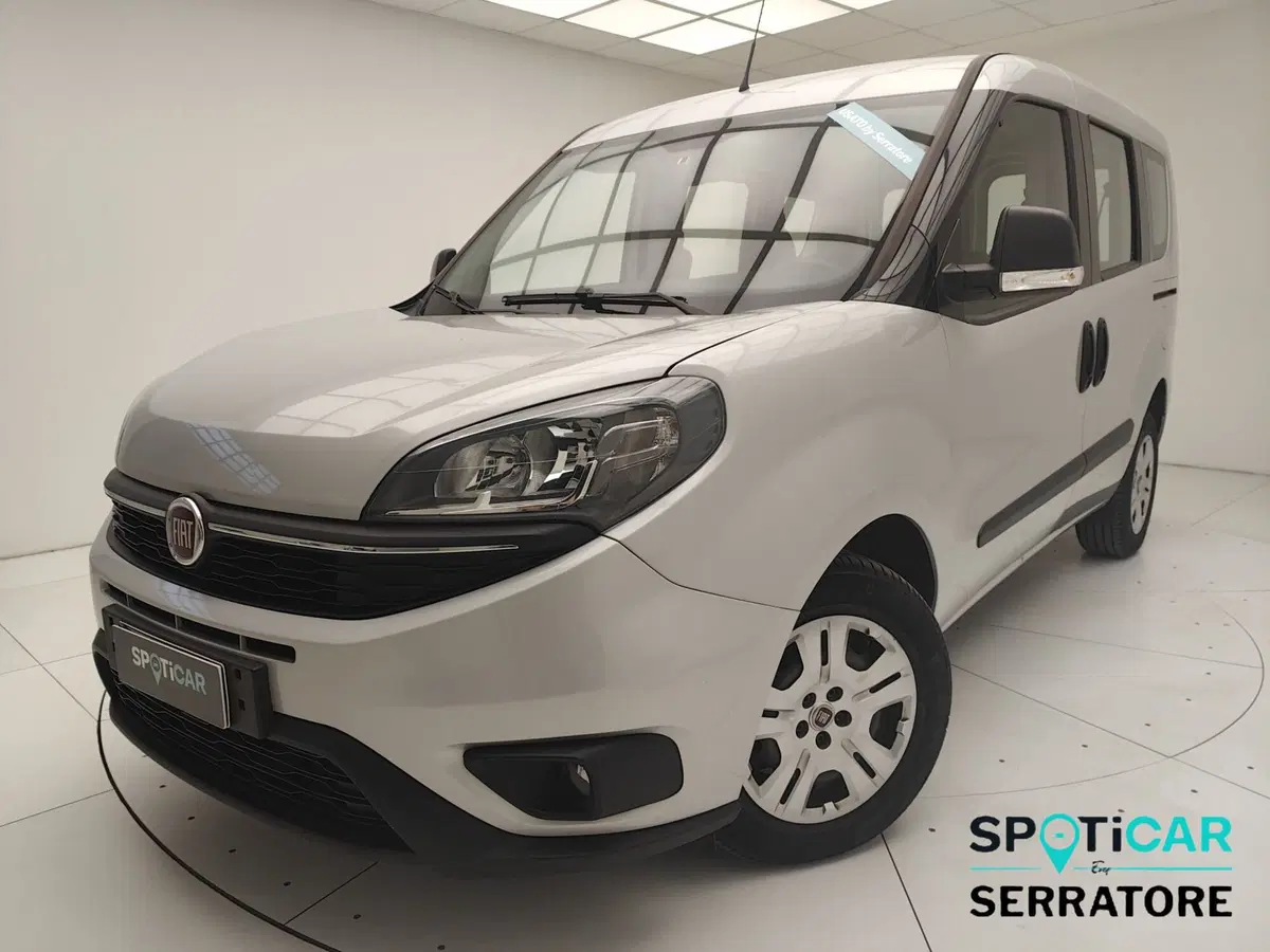 Fiat Doblò Furgone usata a Como