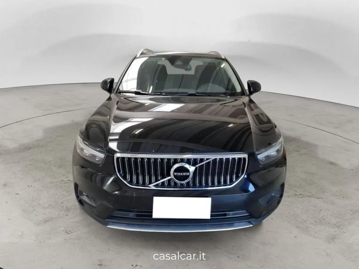 Volvo XC40 usata a Salerno (2)