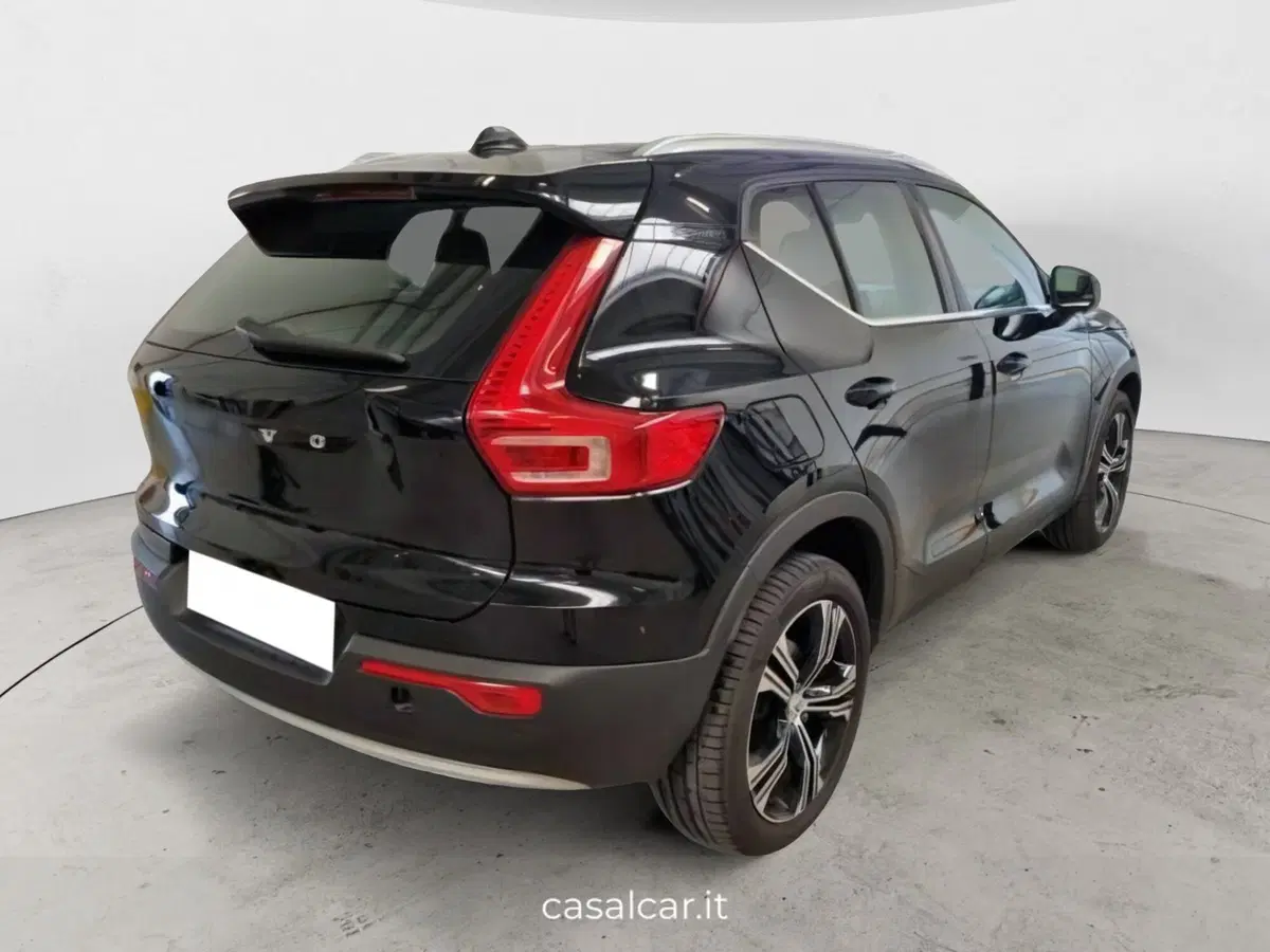 Volvo XC40 usata a Salerno (3)