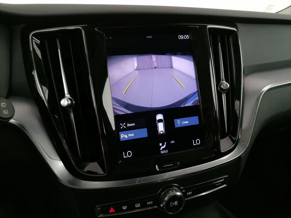 VOLVO Veicoli Commerciali V60 usata a Roma (17)
