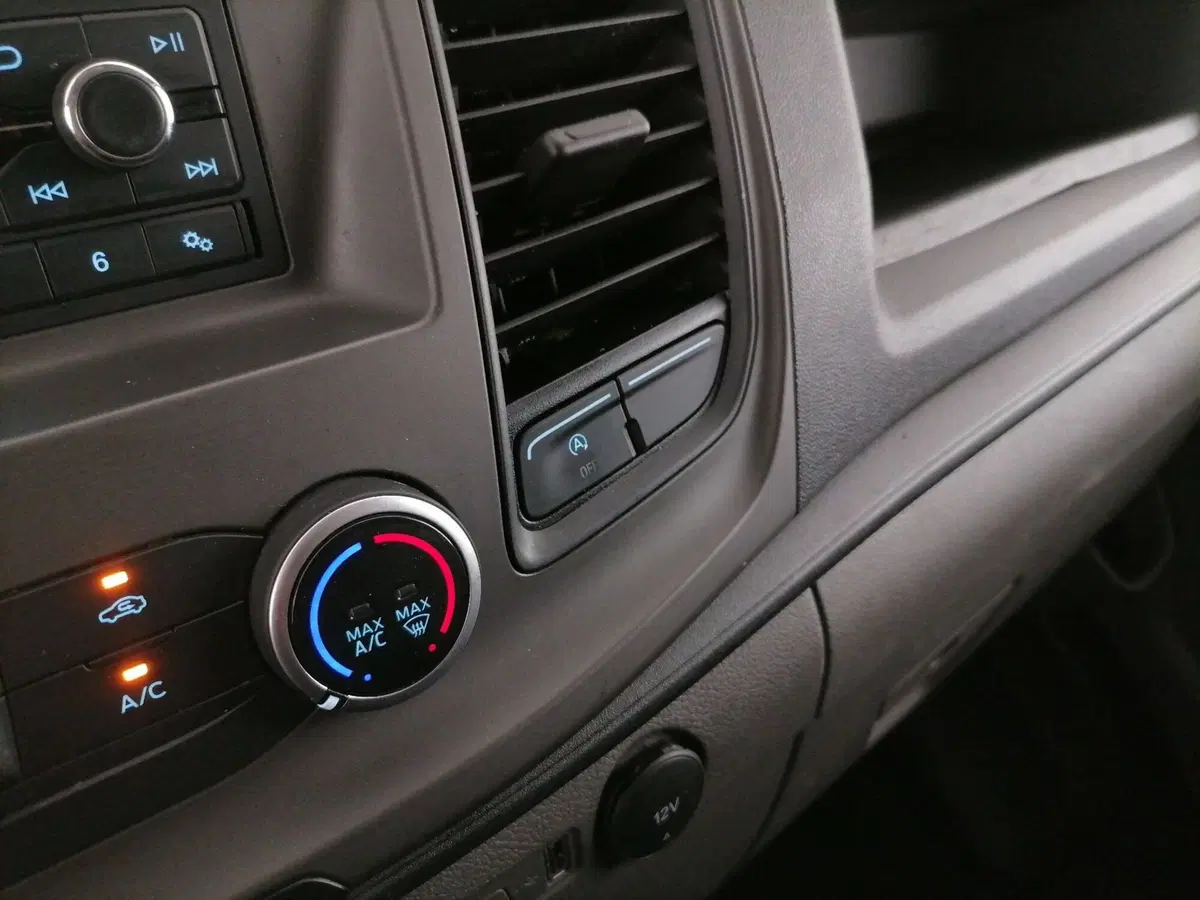 Ford Transit Custom Furgone usata a Roma (17)