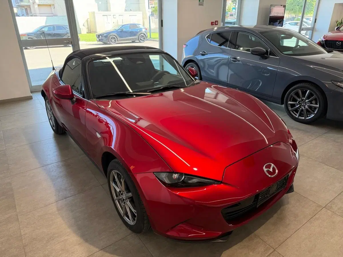 Mazda MX-5 nuova a Napoli