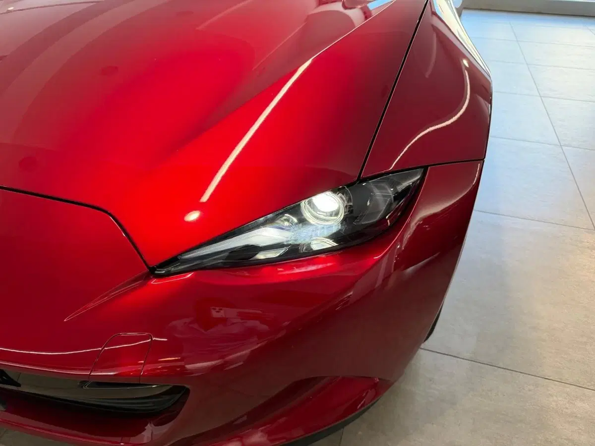 Mazda MX-5 nuova a Napoli (18)