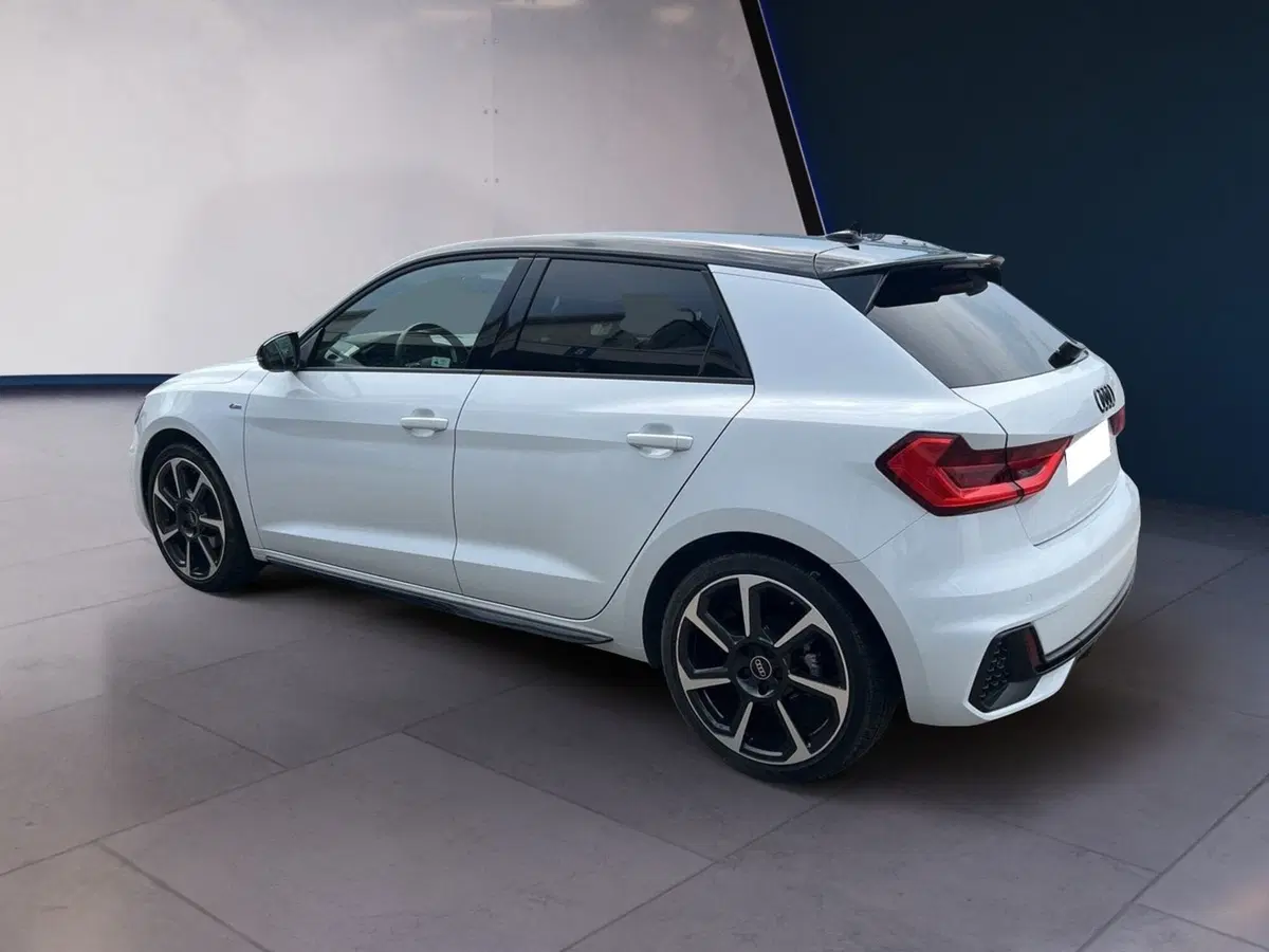 Audi A1 Sportback usata a Torino (4)