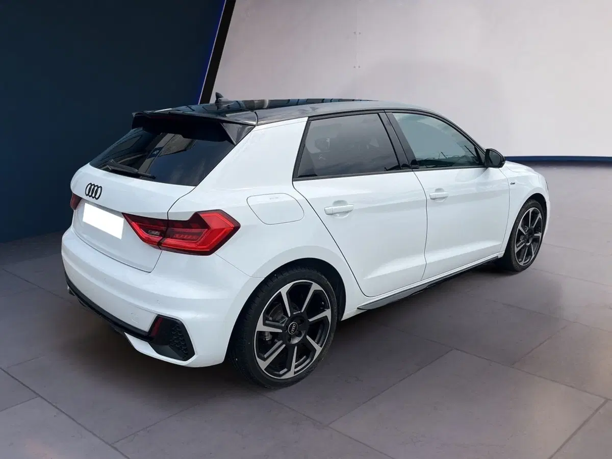 Audi A1 Sportback usata a Torino (6)
