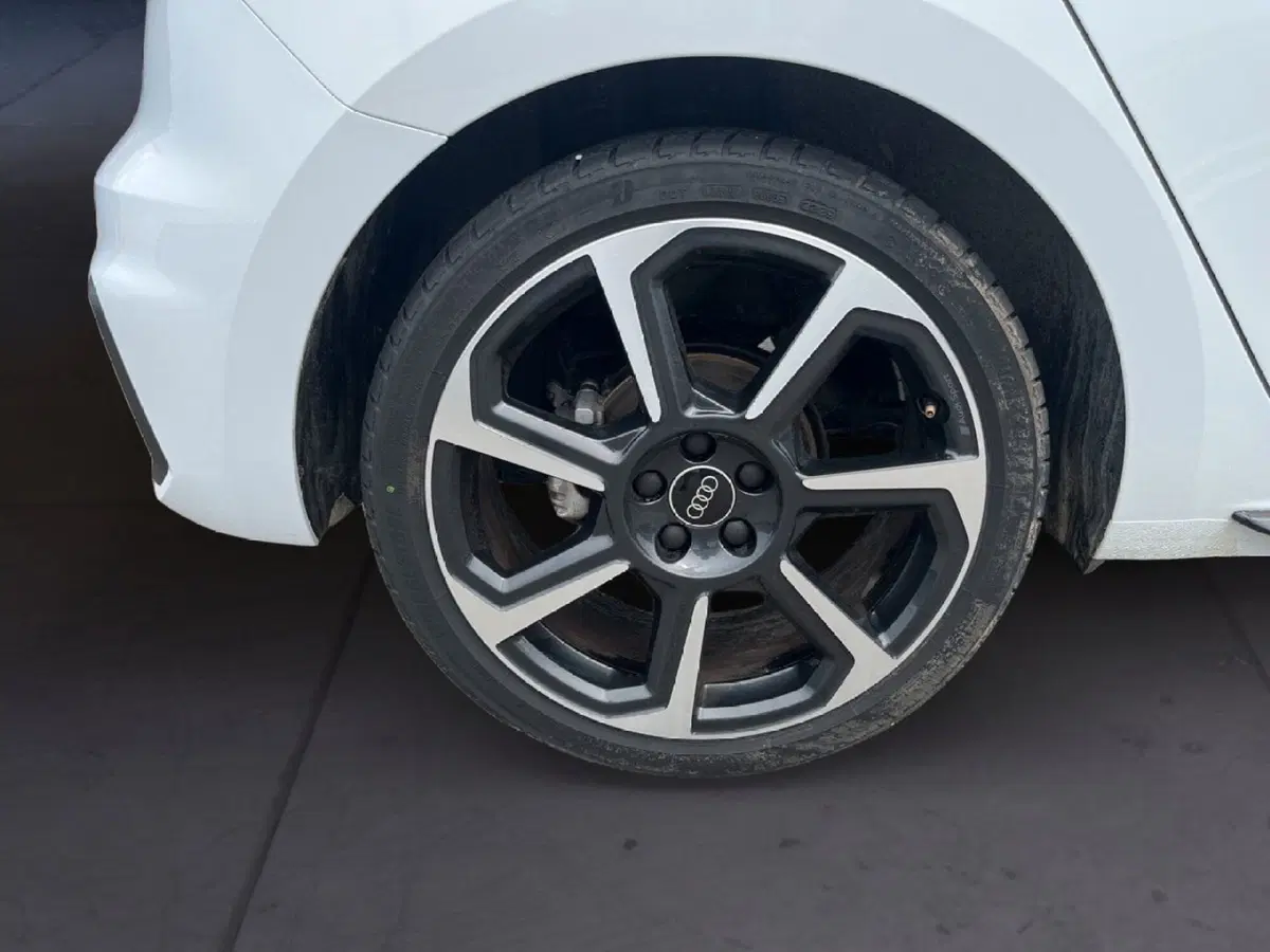 Audi A1 Sportback usata a Torino (7)