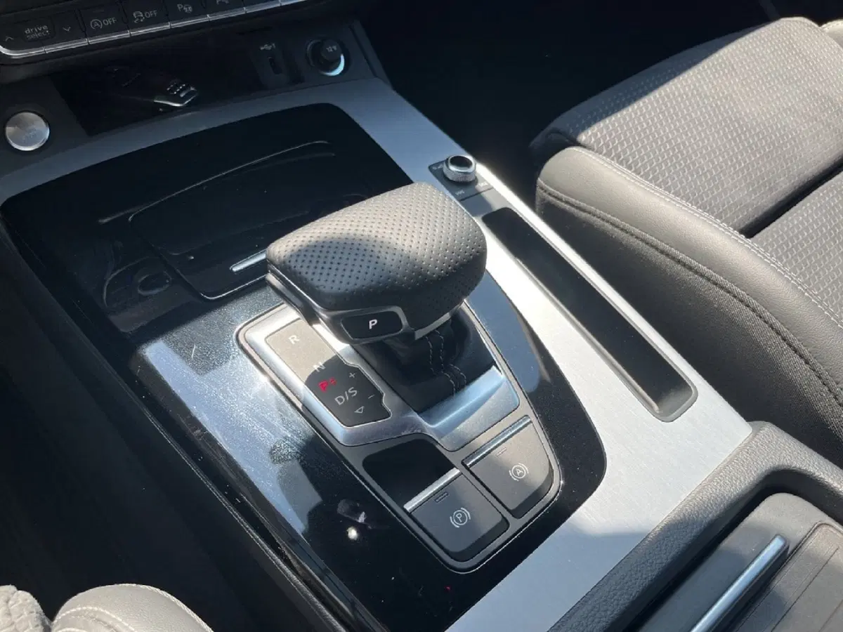 Audi Q5 Sportback usata a Torino (13)