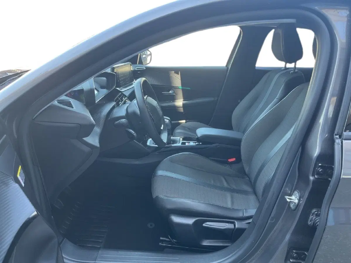 Peugeot 208 usata a Torino (10)