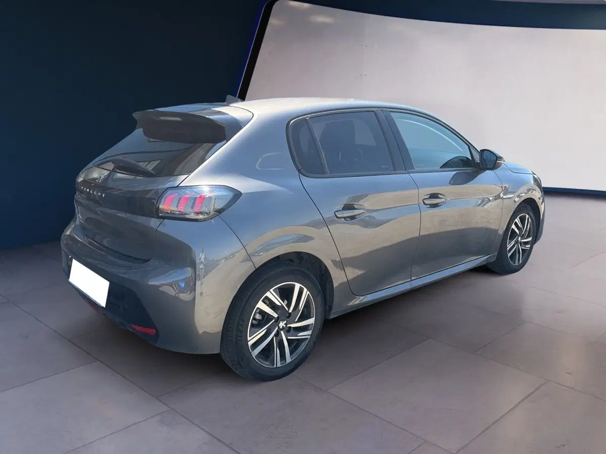Peugeot 208 usata a Torino (4)