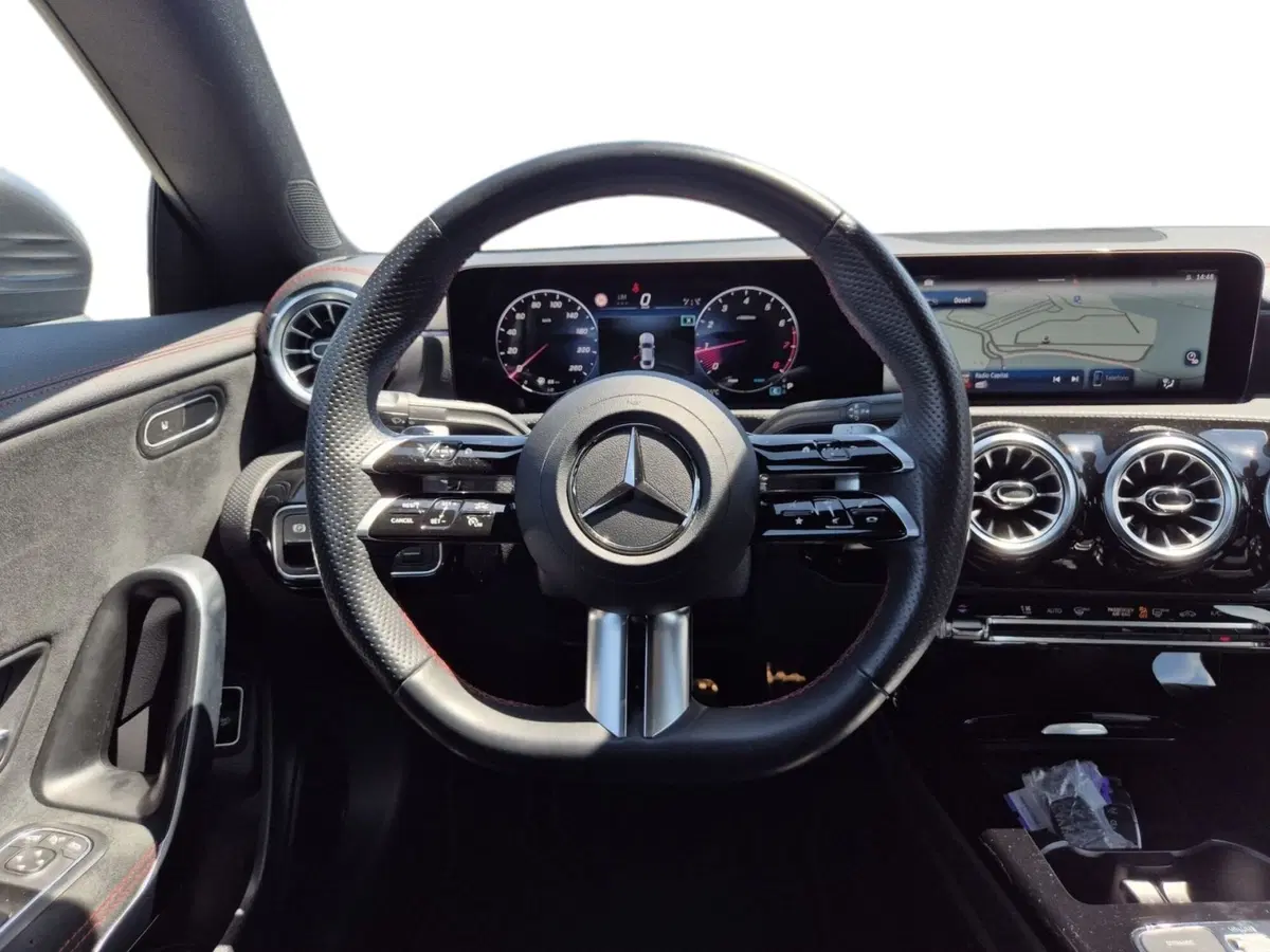 Mercedes-Benz CLA usata  (17)