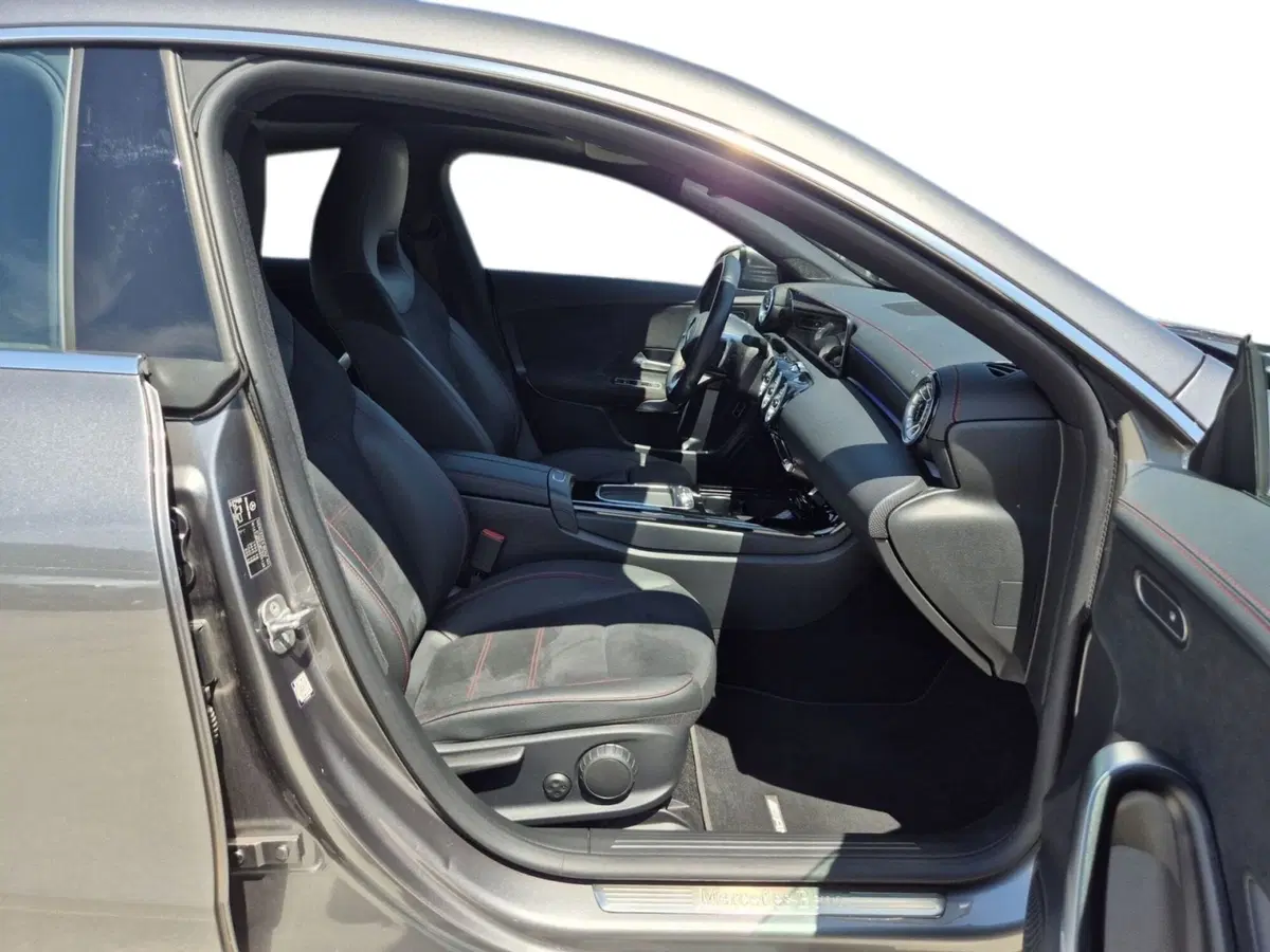 Mercedes-Benz CLA usata  (9)