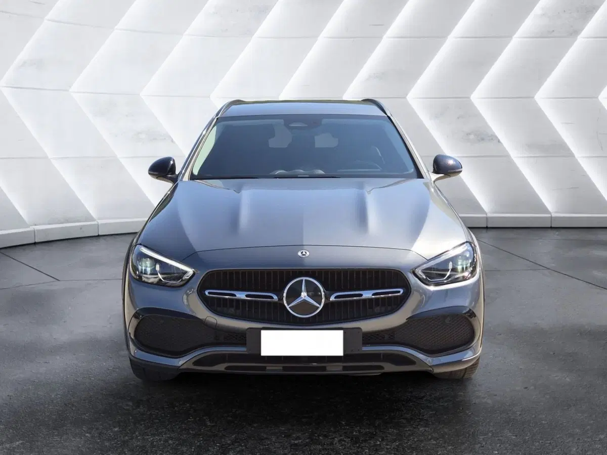 Mercedes-Benz Classe C Station Wagon usata  (2)