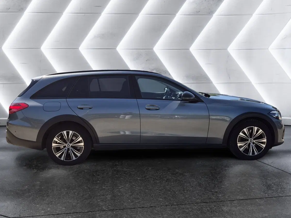 Mercedes-Benz Classe C Station Wagon usata  (5)