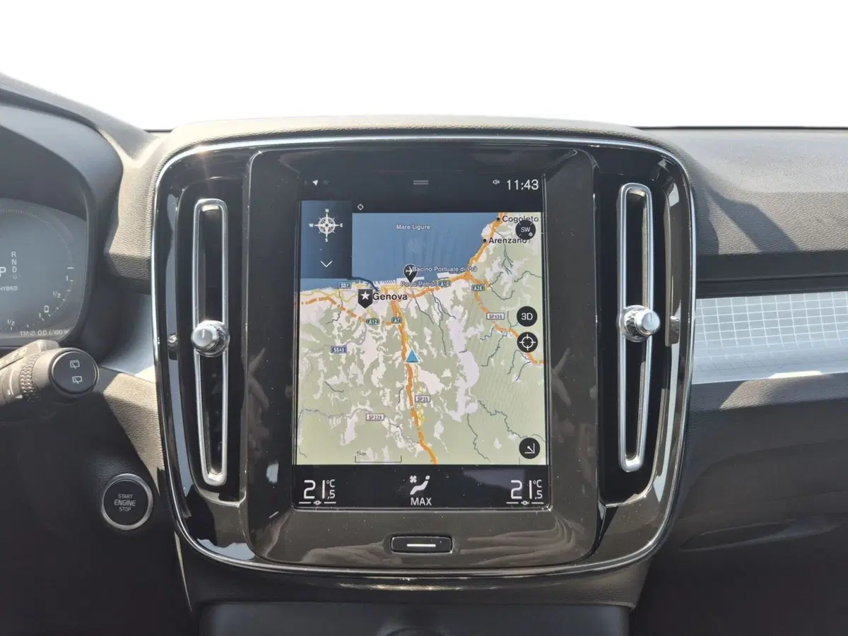 Volvo XC40 usata  (11)