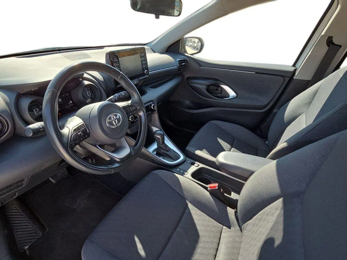 Toyota Yaris usata a Ragusa (7)