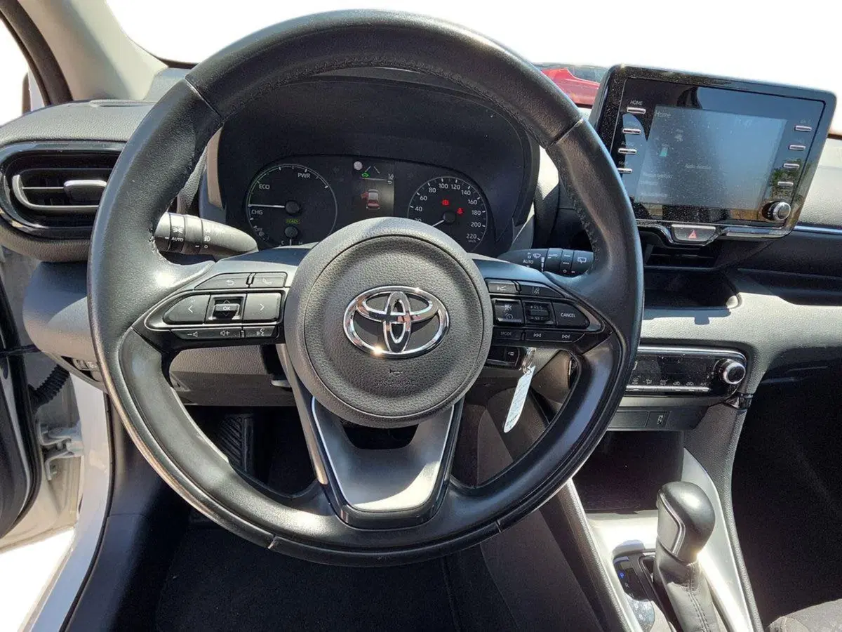 Toyota Yaris usata a Ragusa (8)