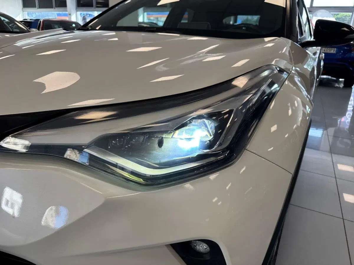 Toyota Toyota C-HR usata a Prato (8)