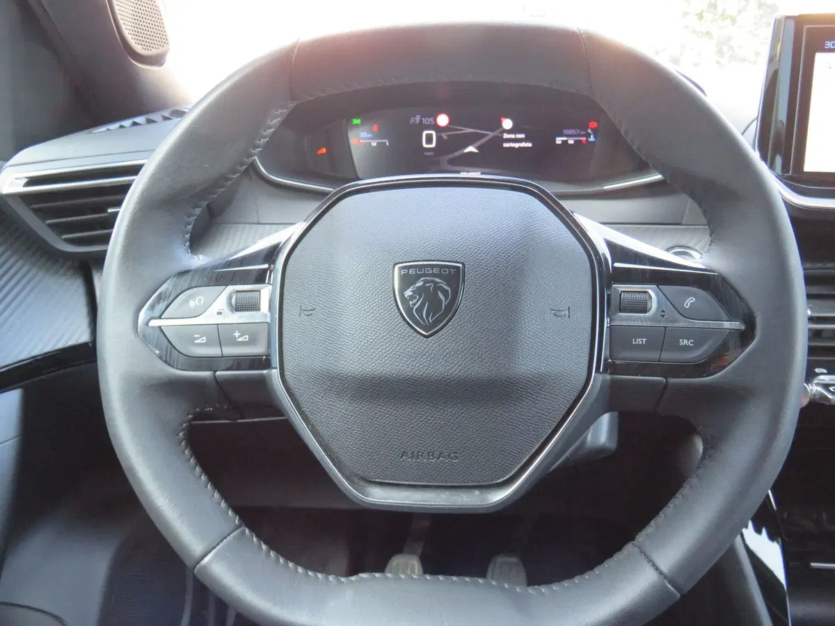 Peugeot 2008 usata a Monza e Brianza (13)