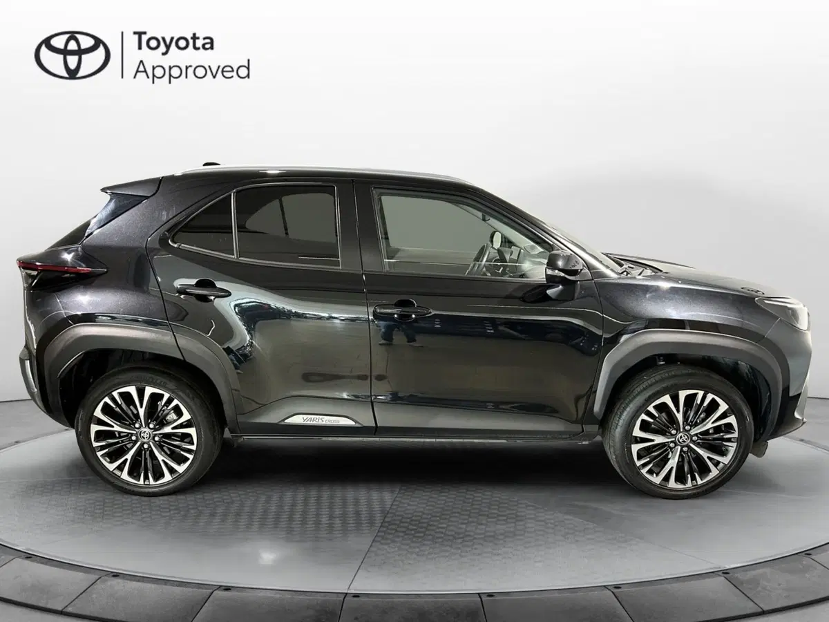 Toyota Yaris Cross usata a Milano (14)