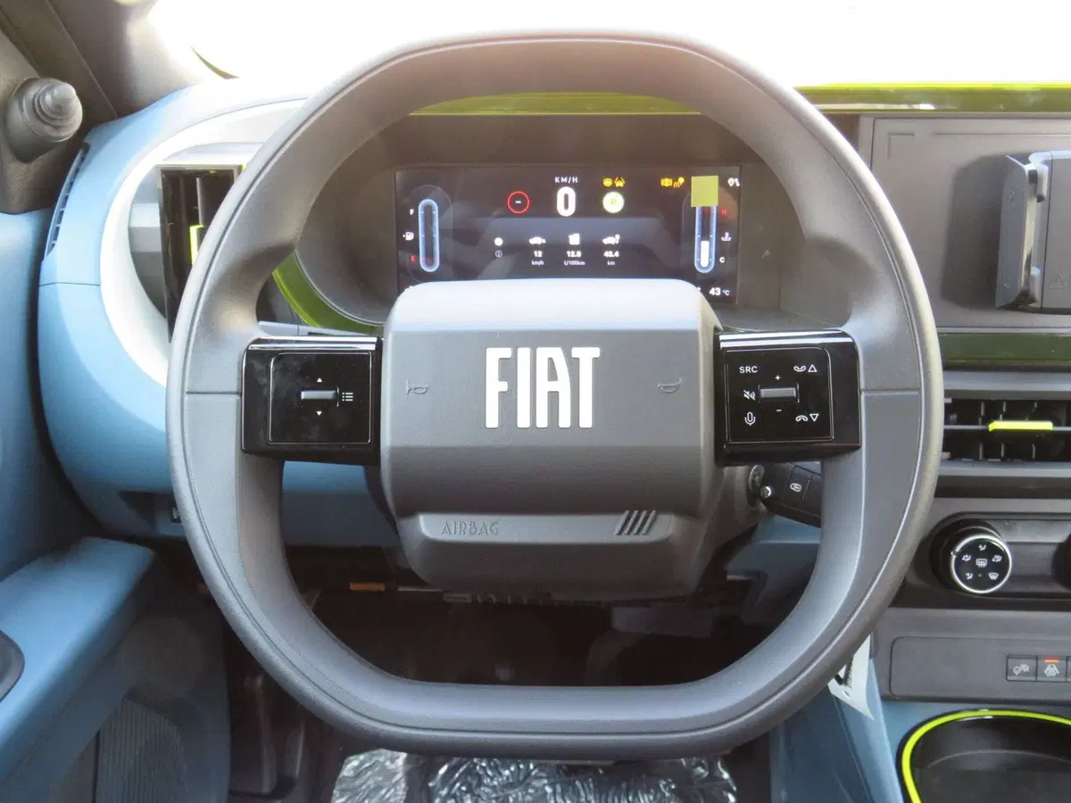 Fiat Grande Panda nuova a Monza e Brianza (12)