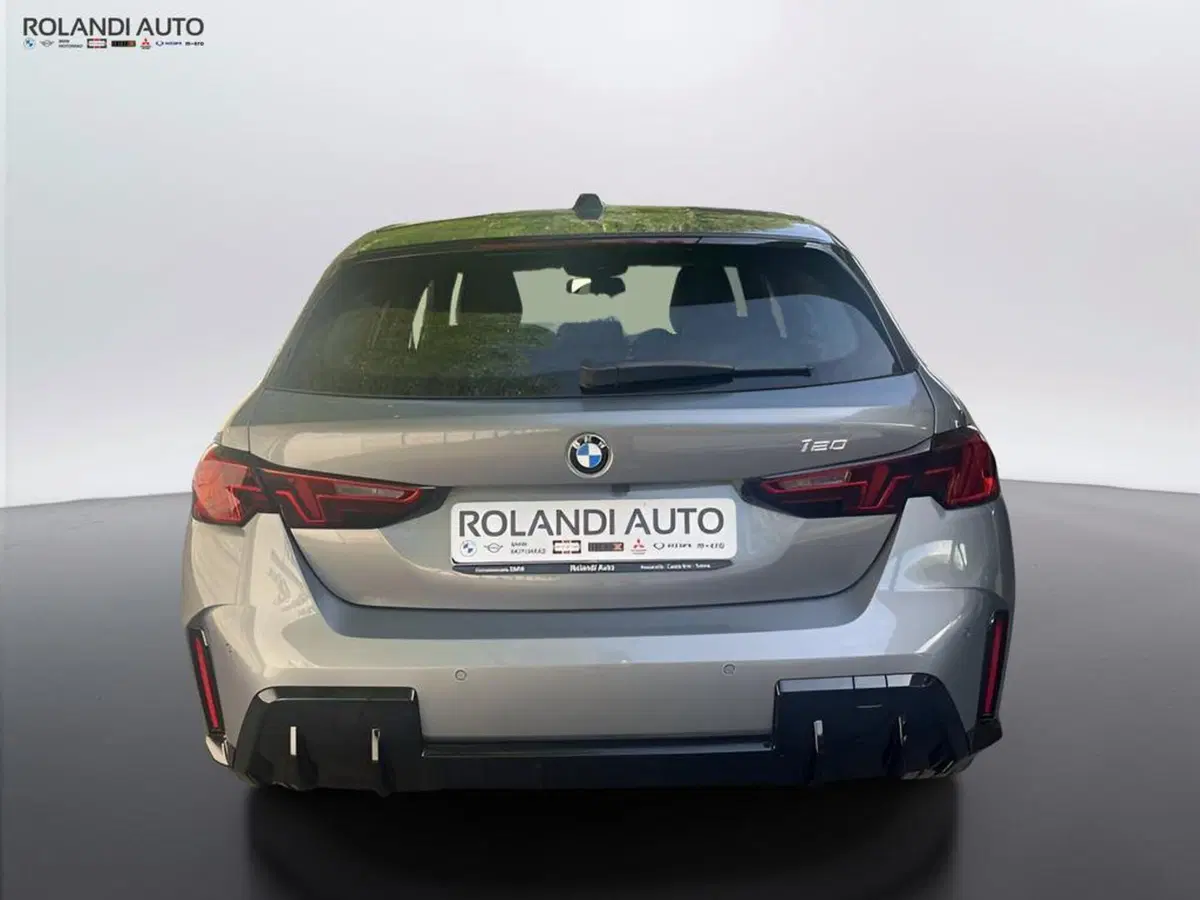 BMW Serie 1 usata a Alessandria (8)