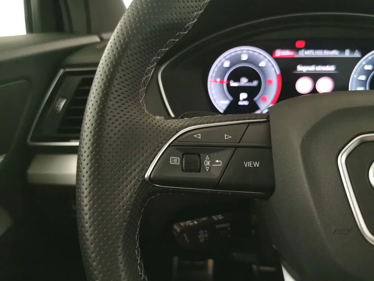 Audi Q5 Sportback usata a Chieti (14)