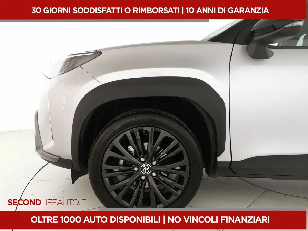 Toyota Yaris Cross usata a Chieti (11)