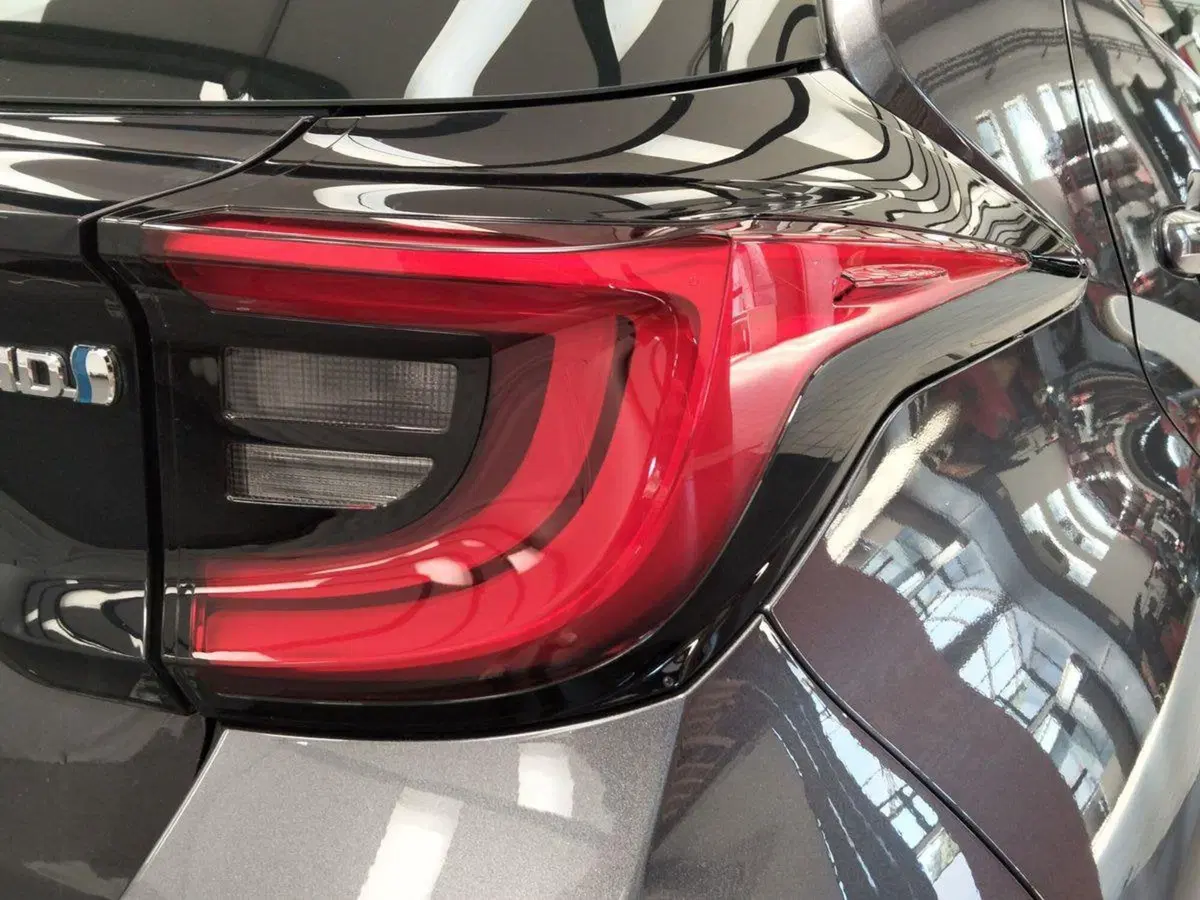 Toyota Yaris usata a Roma (16)