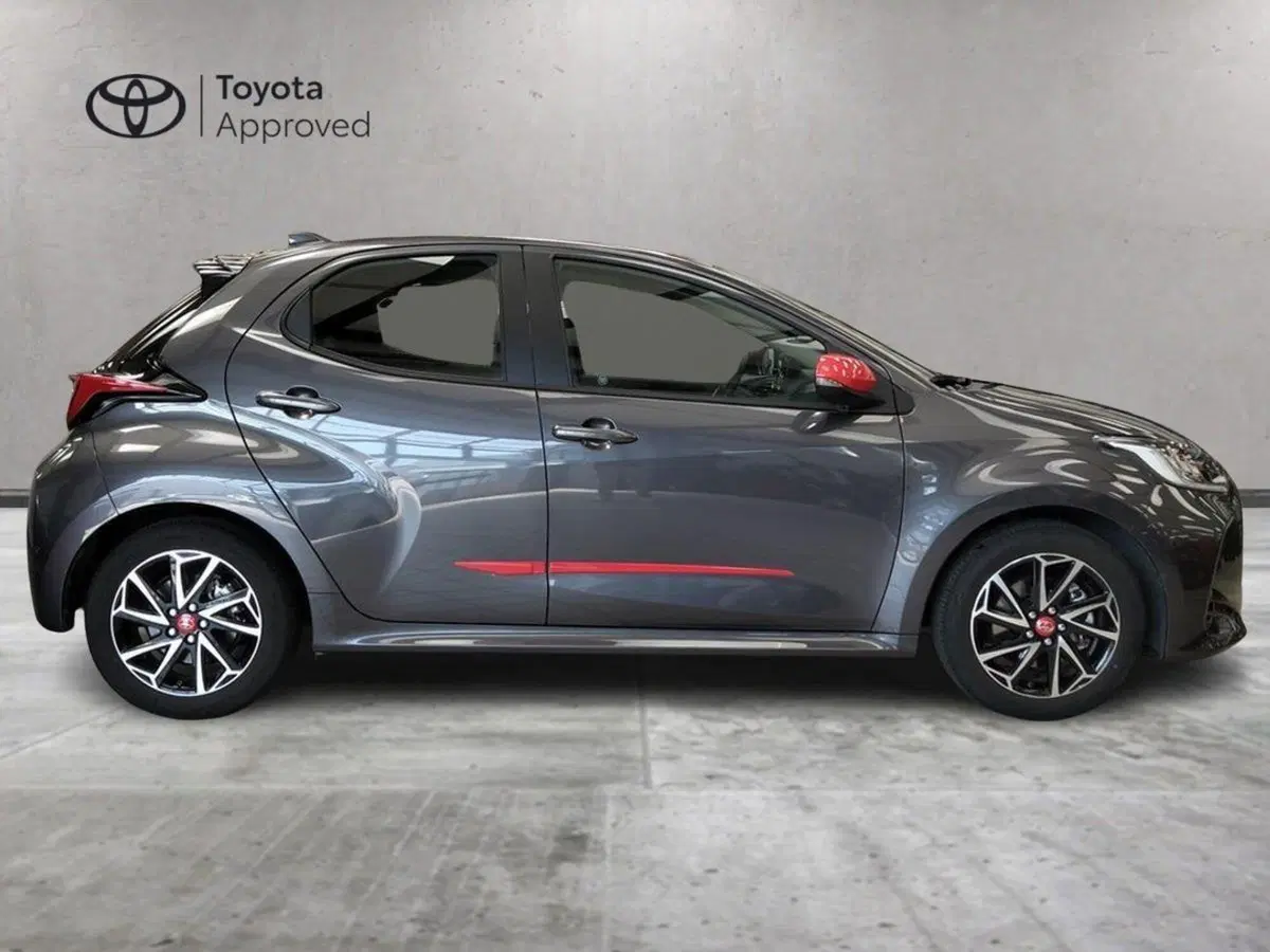 Toyota Yaris usata a Roma (4)