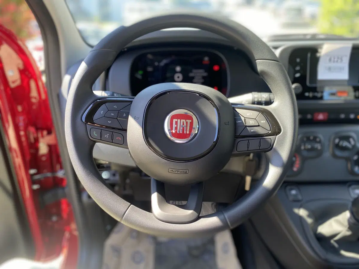 Fiat Pandina nuova a La Spezia (13)