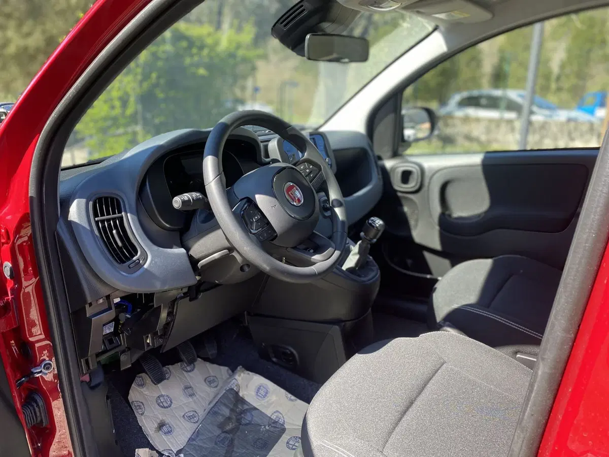 Fiat Pandina nuova a La Spezia (8)