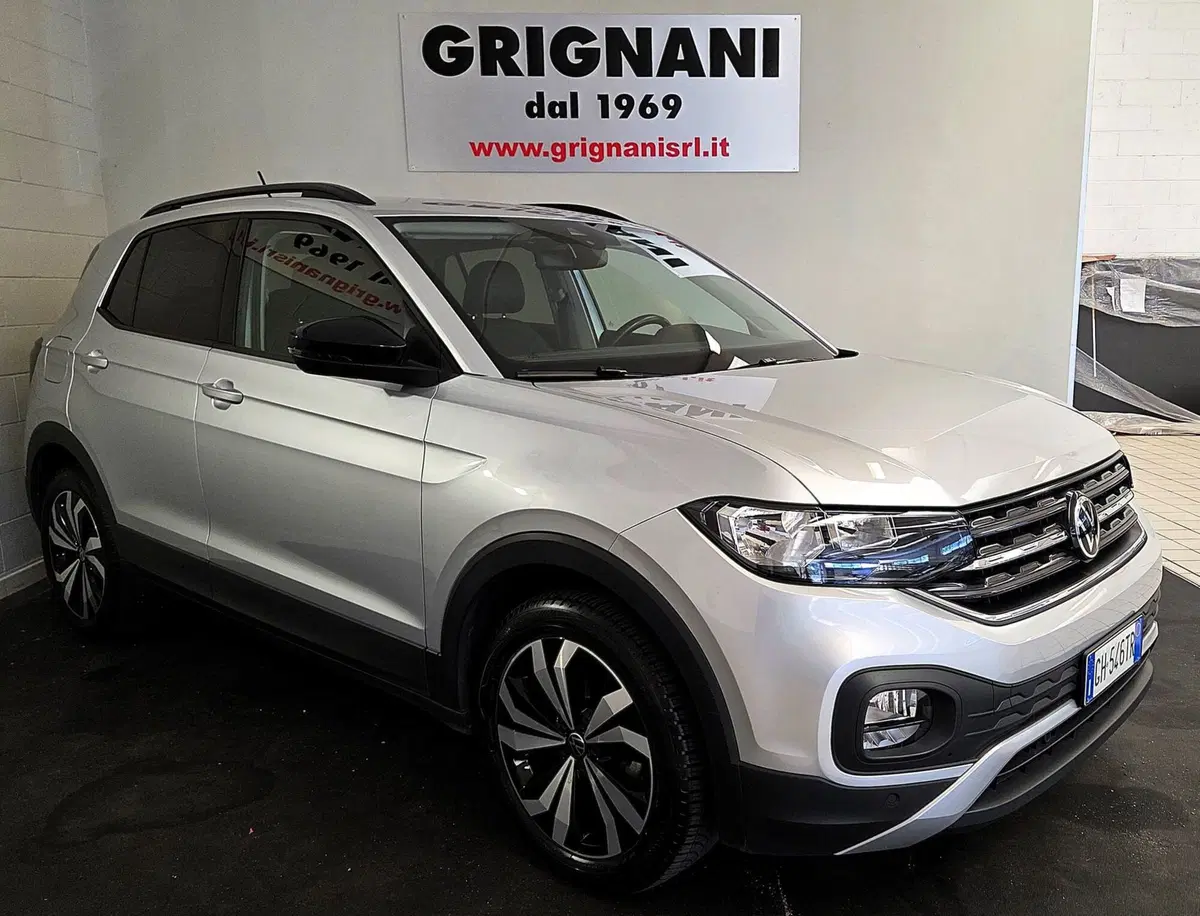 Volkswagen T-Cross usata a Pavia